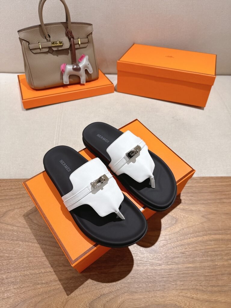Hermès Unisex Slides detail 4