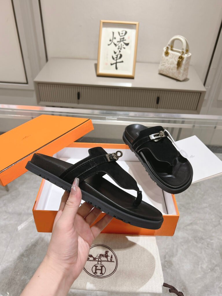 Hermès Unisex Slides detail 4