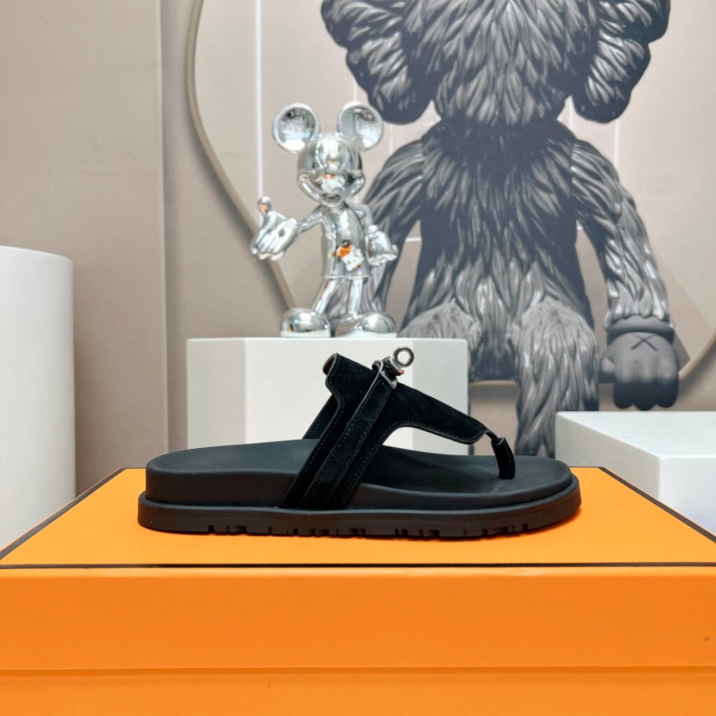 Hermès Unisex Slides detail 4