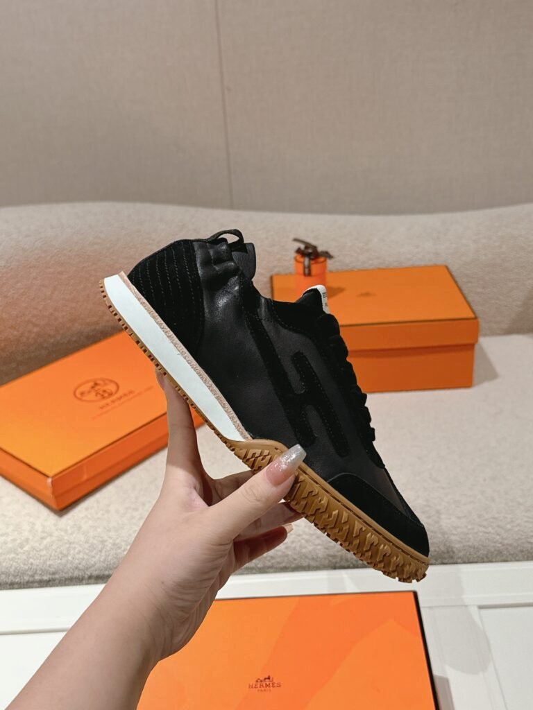Hermès Unisex Athletic Sneakers detail 4