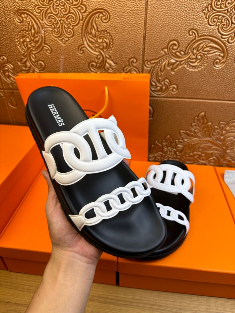 Hermès Unisex Slides detail 4