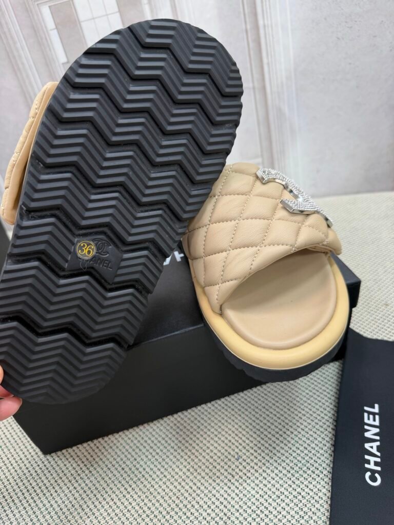 Chanel Women's Platform Sneakers detail image 4