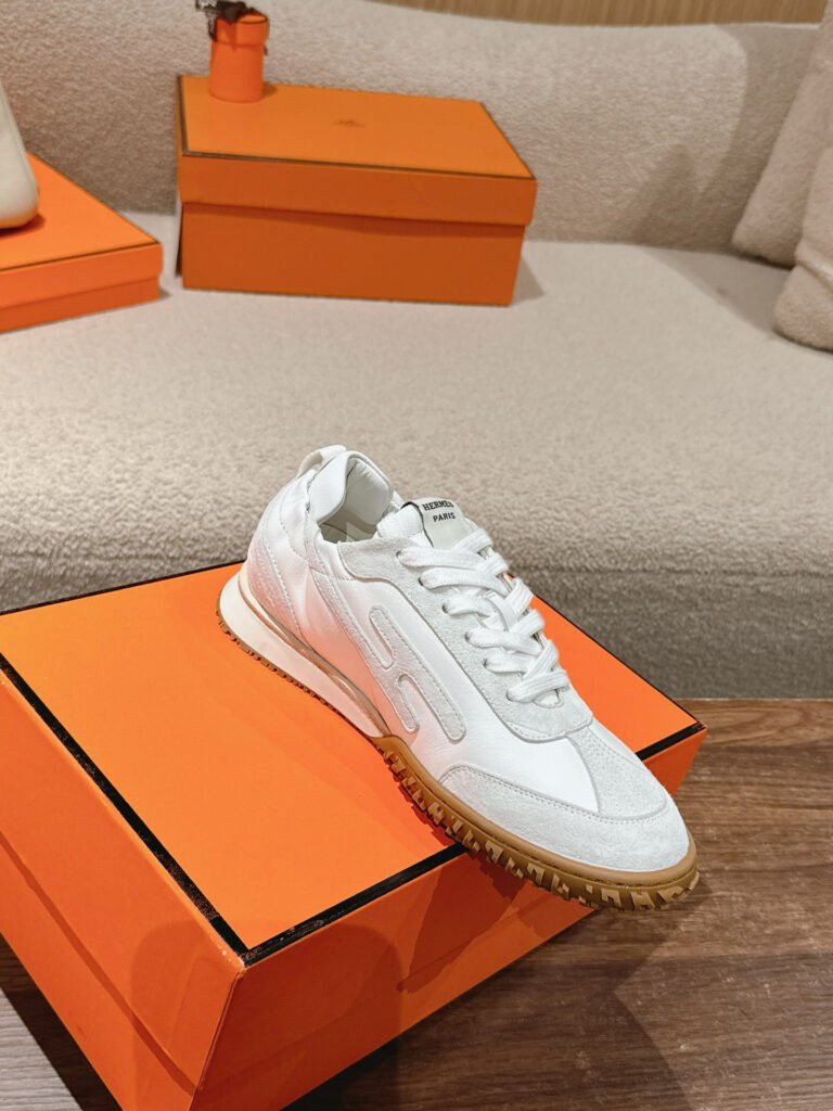 Hermès Unisex Athletic Sneakers detail image 4