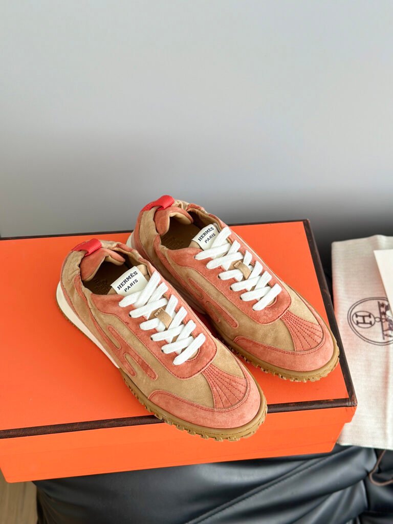 Hermès Unisex Athletic Sneakers detail 4
