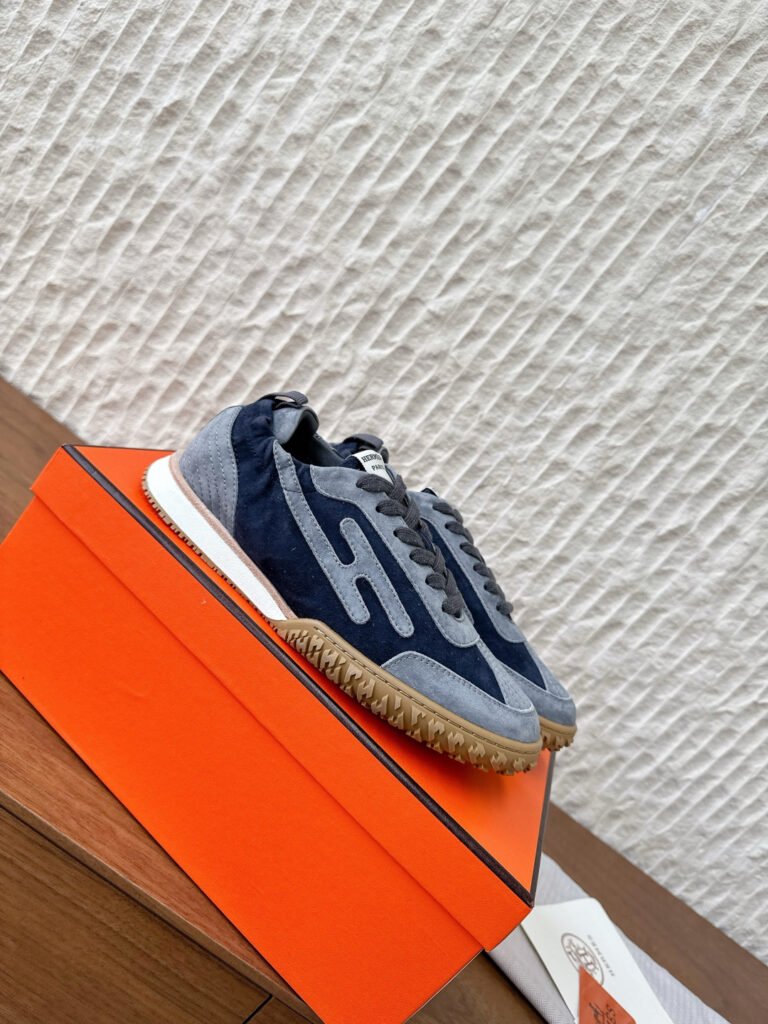 Hermès Unisex Athletic Sneakers detail 4