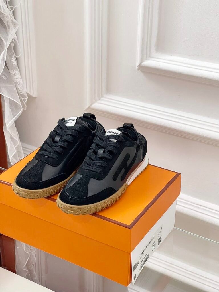 Hermès Unisex Athletic Sneakers detail 4