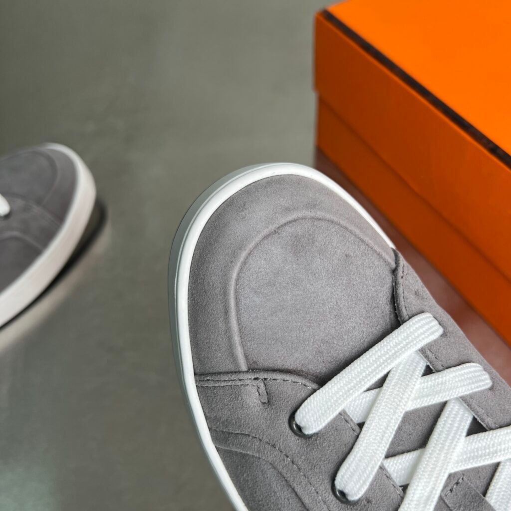 Hermès Men's Loafers detail 4