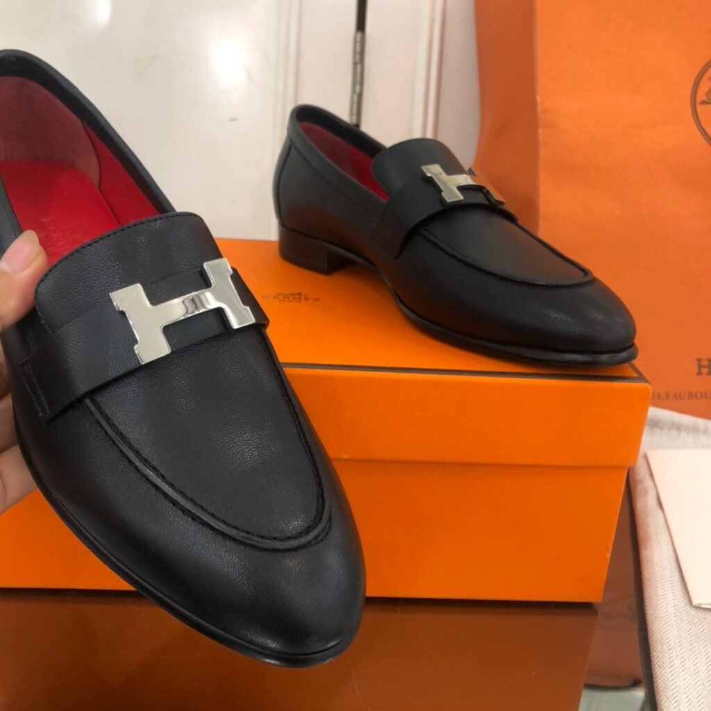 Hermès Unisex Loafers detail 4