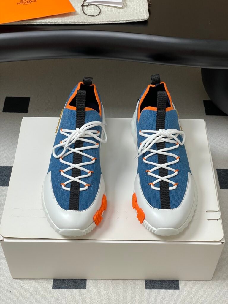 Hermès Unisex White Low-Top Sneakers detail 4