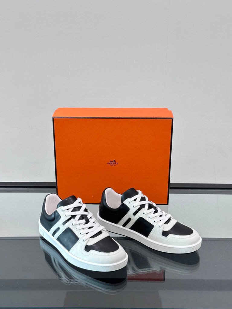 Hermès Unisex Athletic Sneakers detail 4