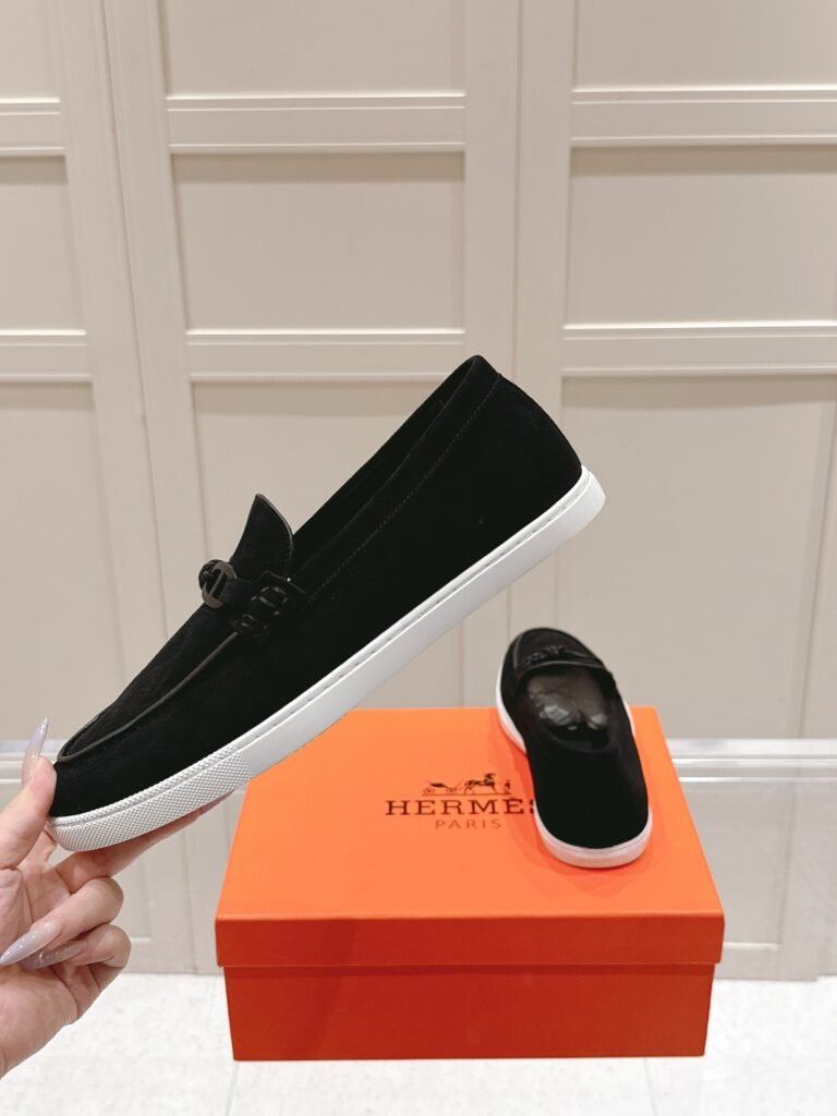 Hermès Unisex Loafers detail 4