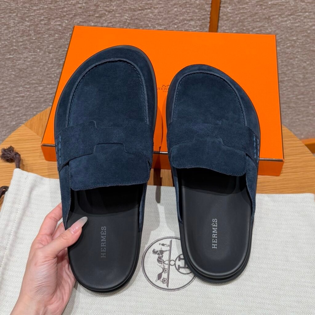 Hermès Unisex Mules detail 4