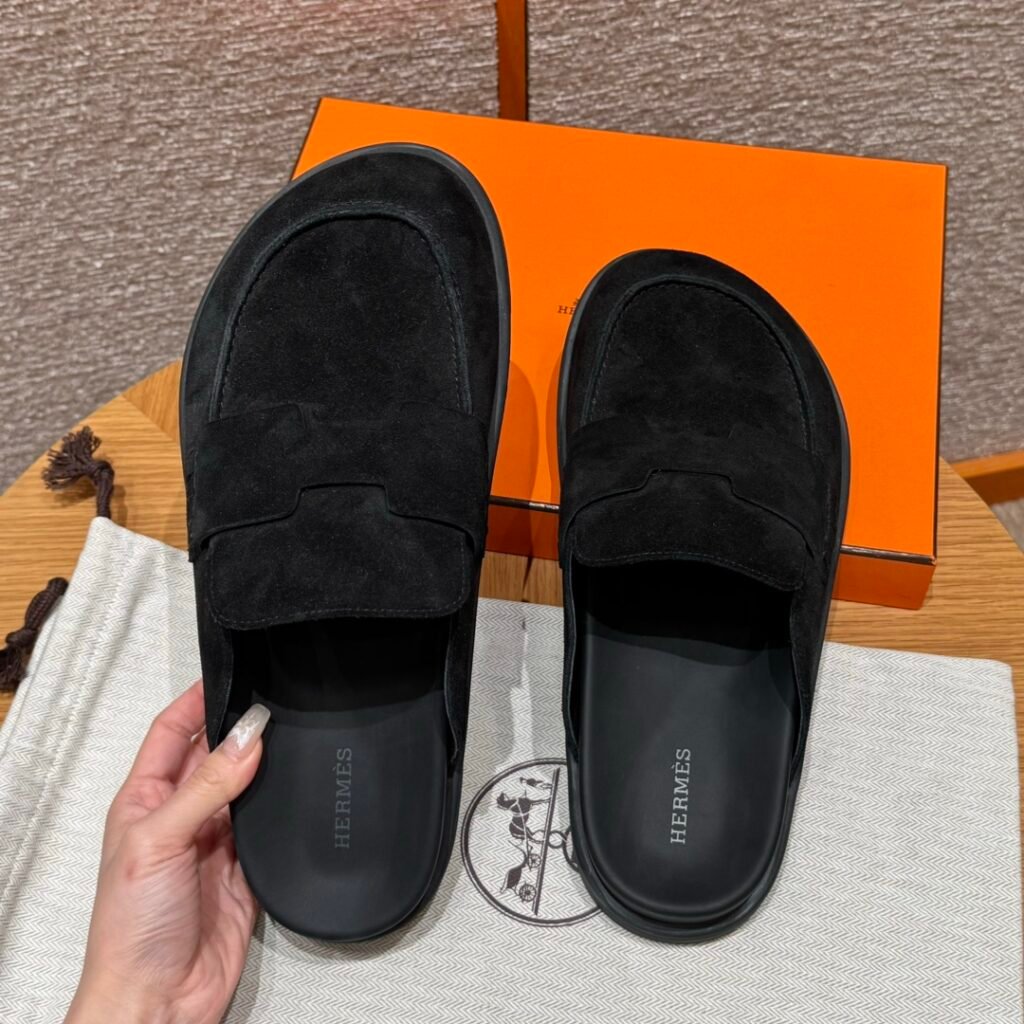 Hermès Unisex Mules detail 4