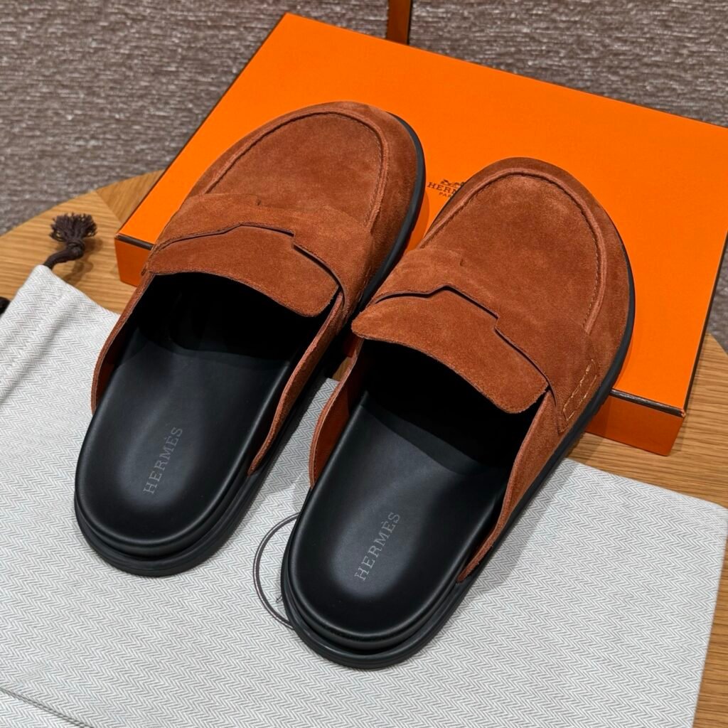 Hermès Unisex Mules detail 4