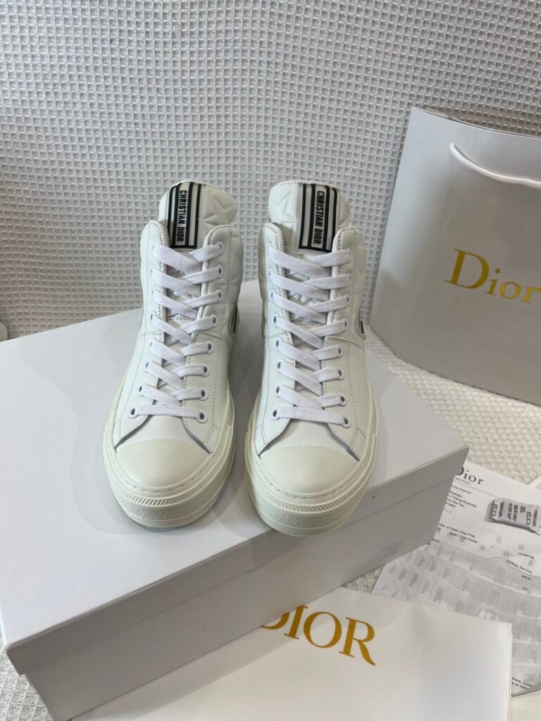 Dior Unisex High-Top Sneakers detail image 4