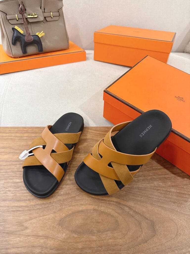 Hermès Unisex Slides detail 4