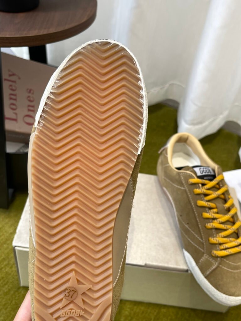 Golden Goose Unisex Distressed Sneakers detail 4
