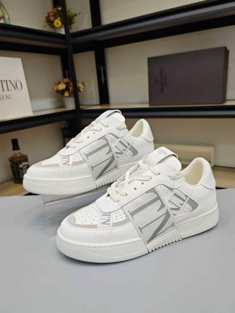 Valentino Garavani Unisex Athletic Sneakers detail image 4