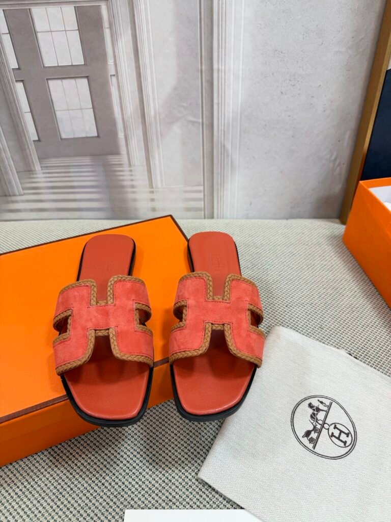 Hermès Unisex Slides detail 4