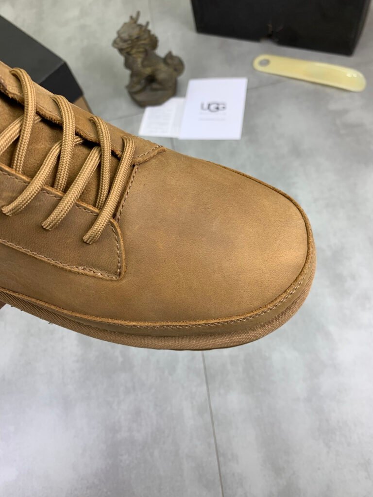 UGG Men's Combat Boots detail image 4