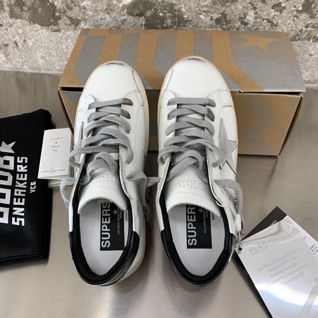Golden Goose Unisex Distressed Sneakers detail image 4