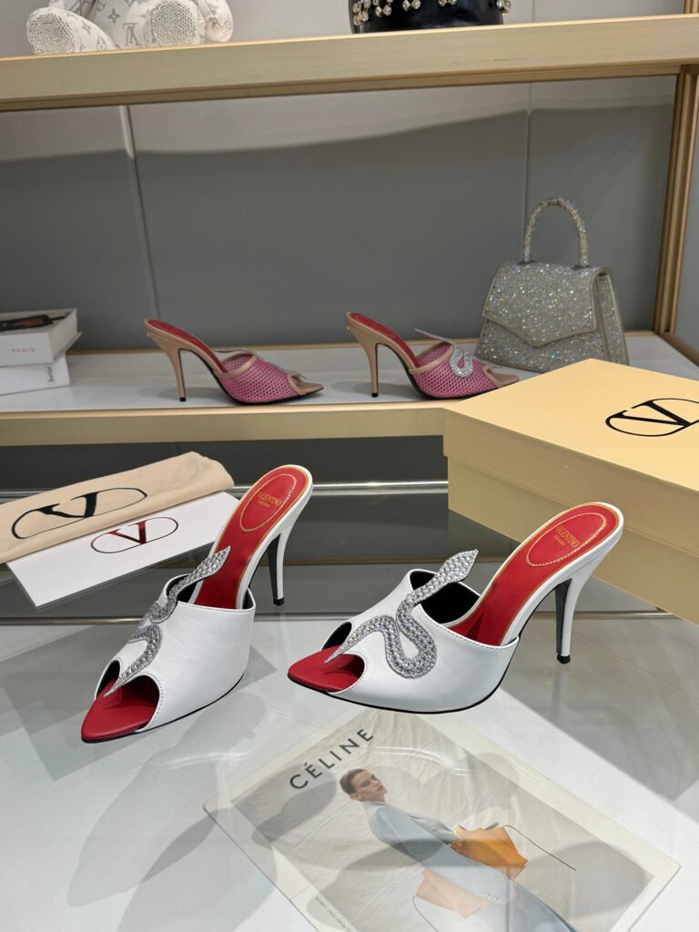 Valentino Garavani Unisex Mules detail 4