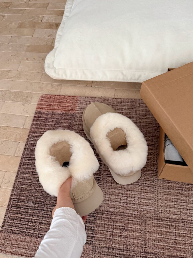 UGG Unisex Platform Sneakers detail 4
