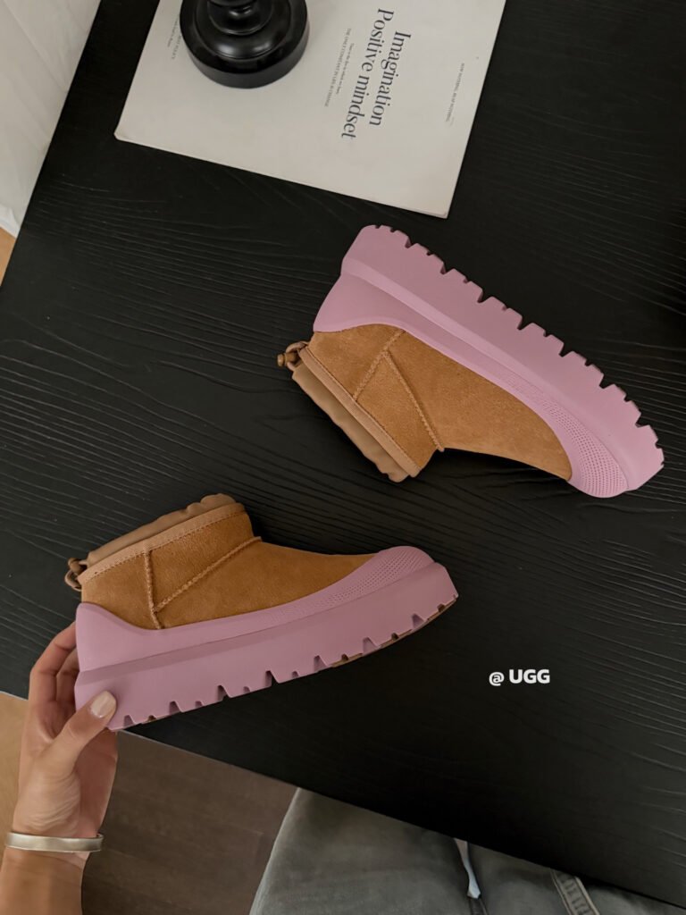 UGG Unisex Ankle Boots detail image 4