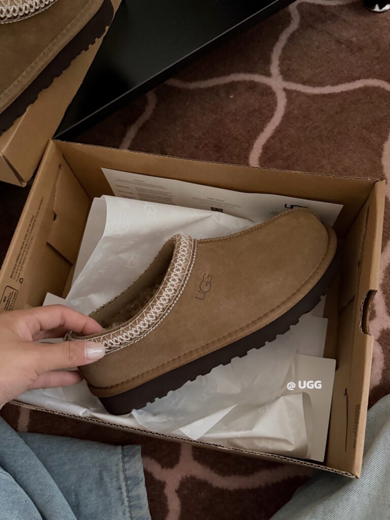 UGG Unisex Sneakers detail 4