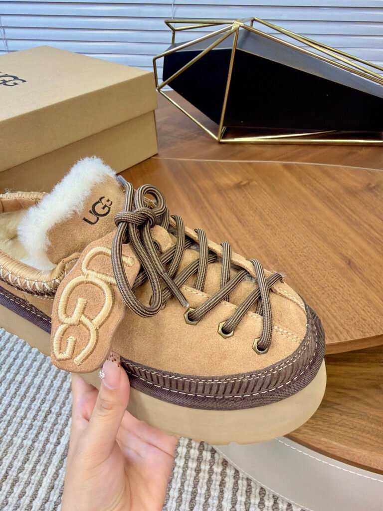 UGG Unisex Platform Sneakers detail image 4