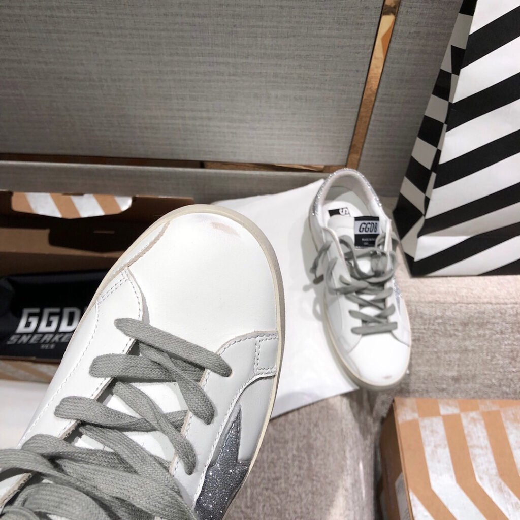 Golden Goose Unisex Distressed Sneakers detail image 4