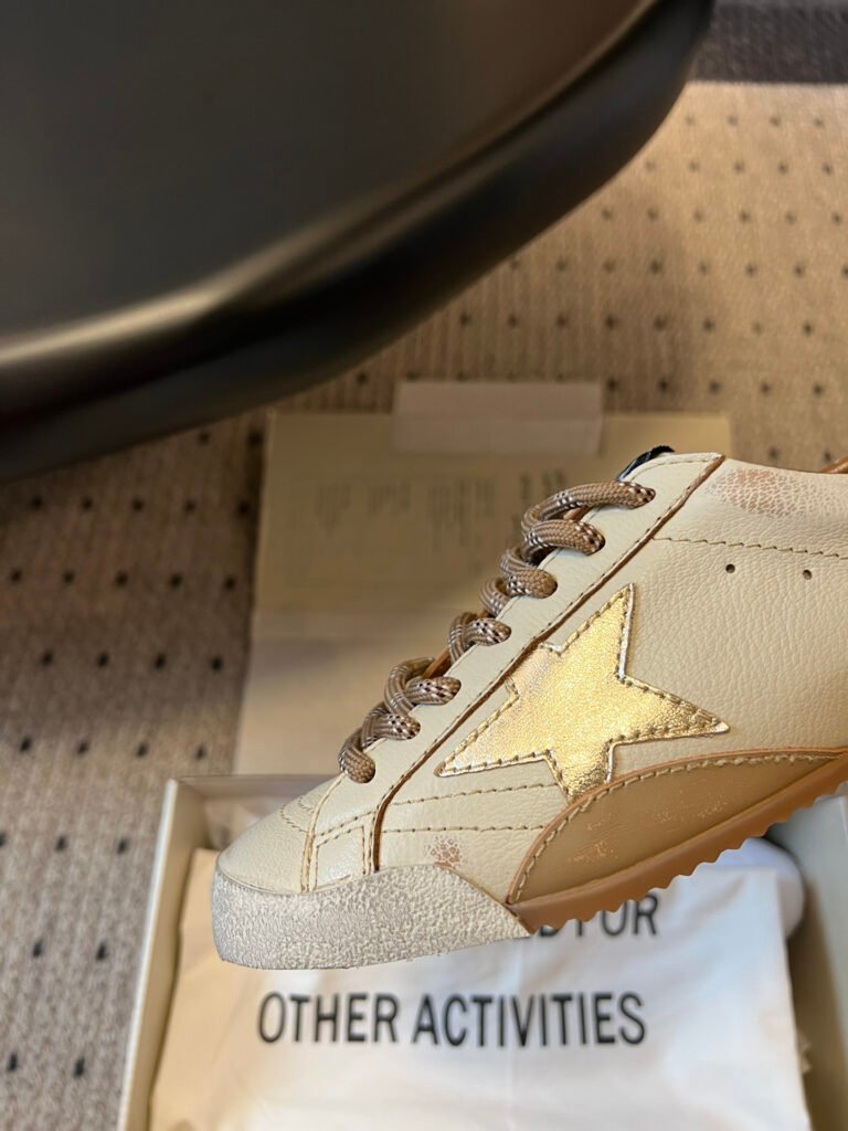 Golden Goose Unisex Distressed Sneakers detail image 4