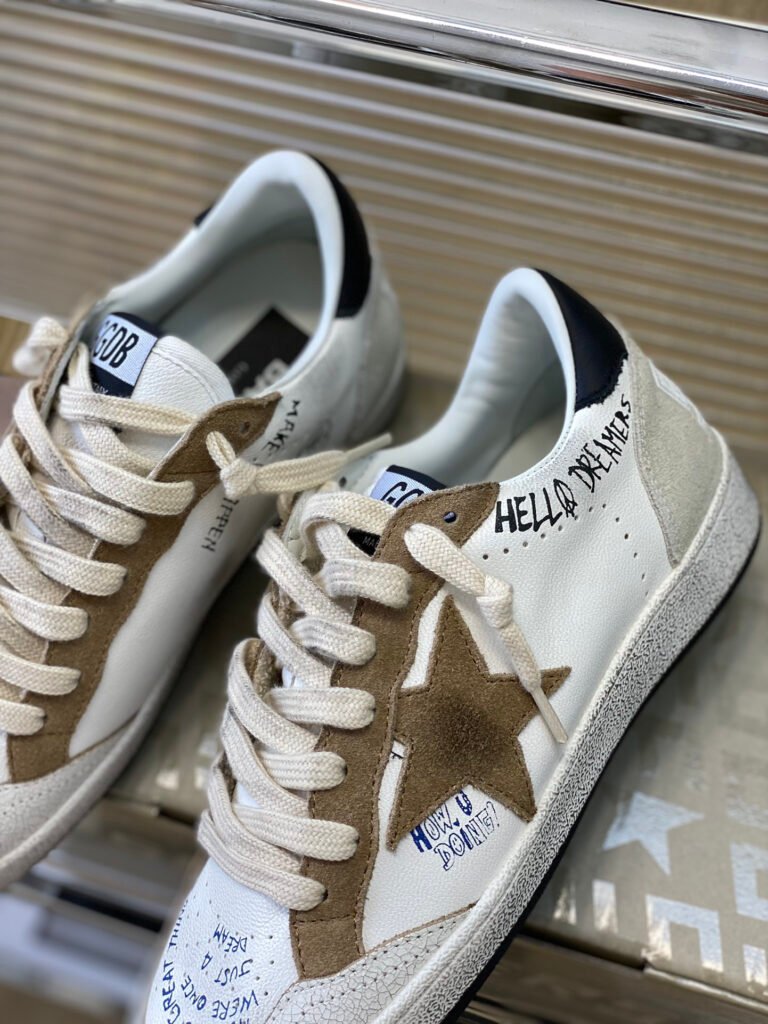 Golden Goose Unisex Sneakers detail image 4
