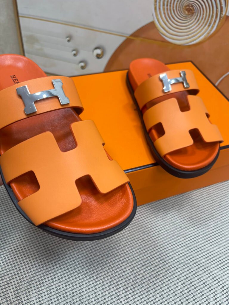 Hermès Unisex Slides detail 4