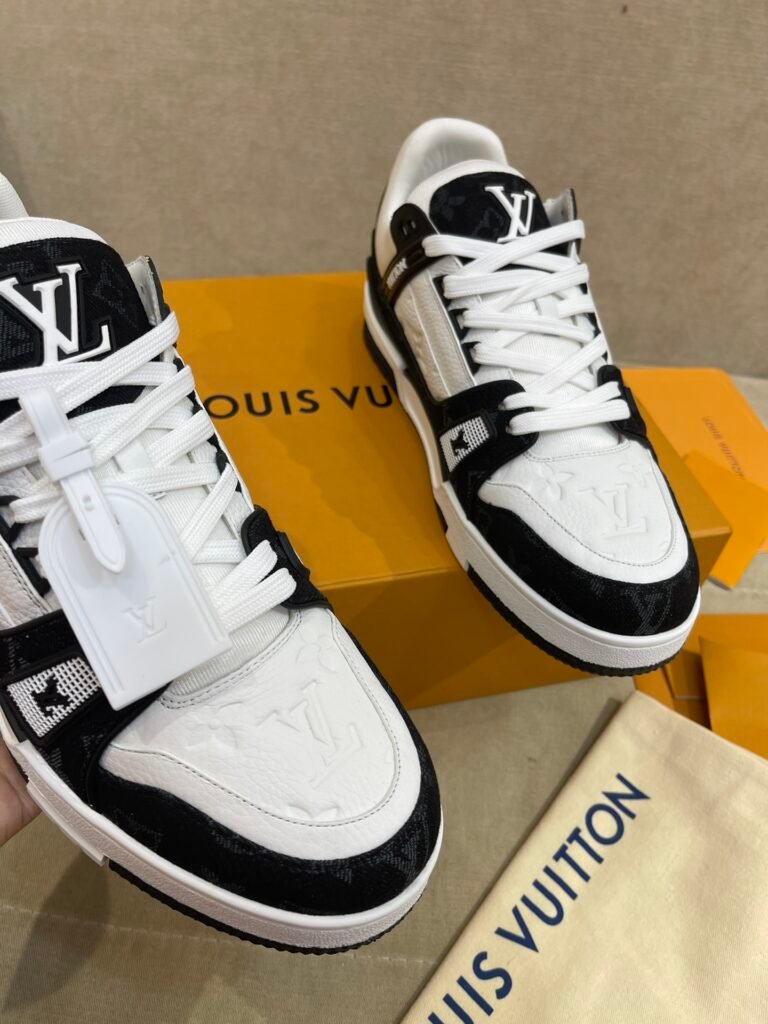 Louis Vuitton Unisex Basketball Sneakers detail 4