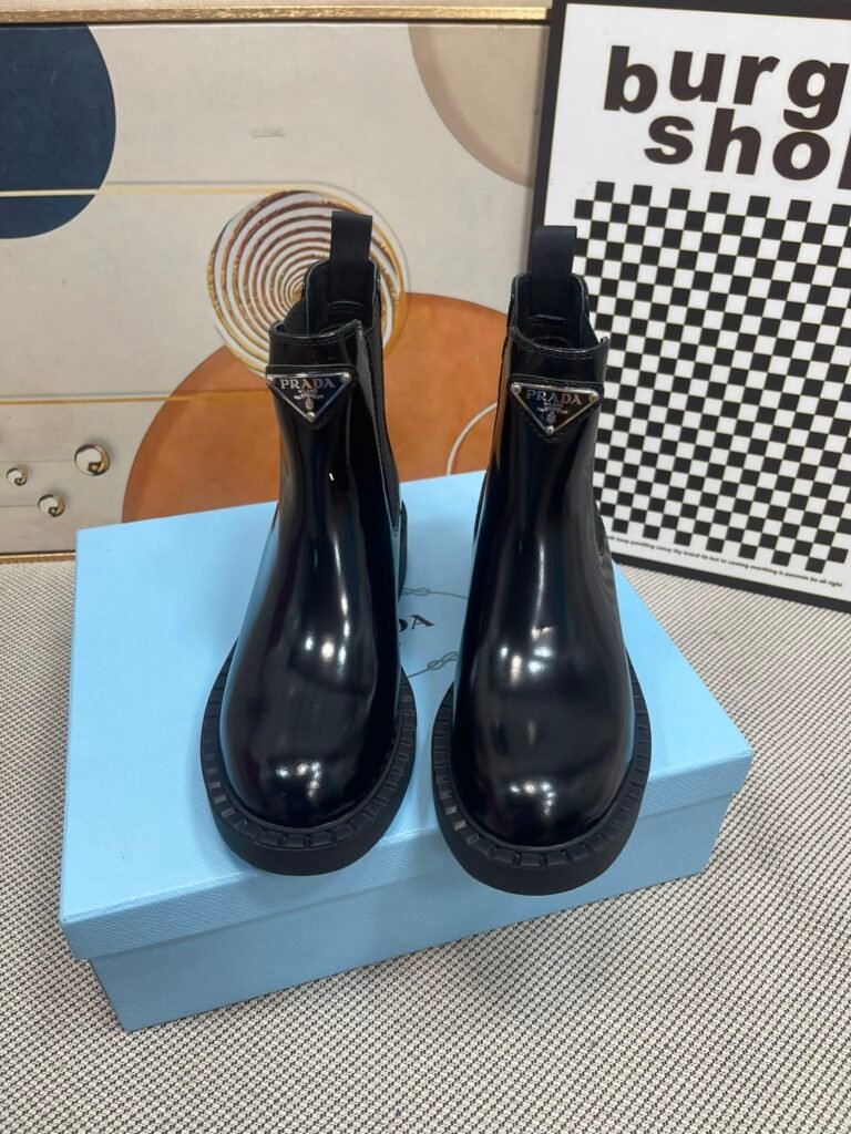 Prada Unisex Boots detail 4
