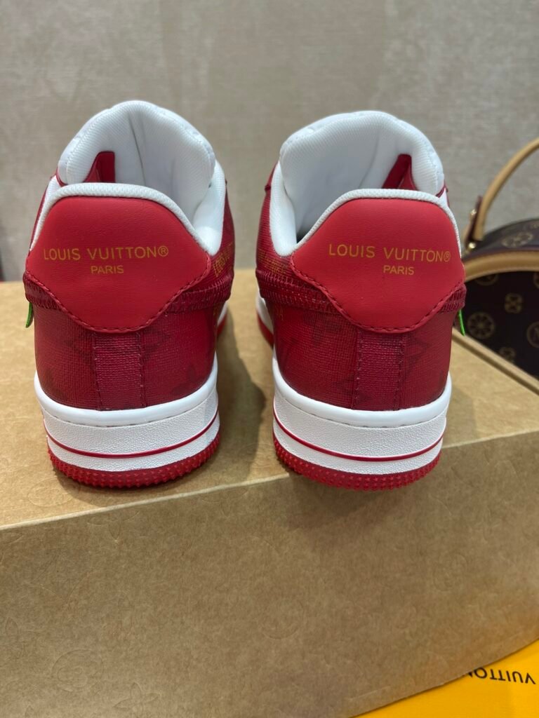 Louis Vuitton Unisex Athletic Sneakers detail 4
