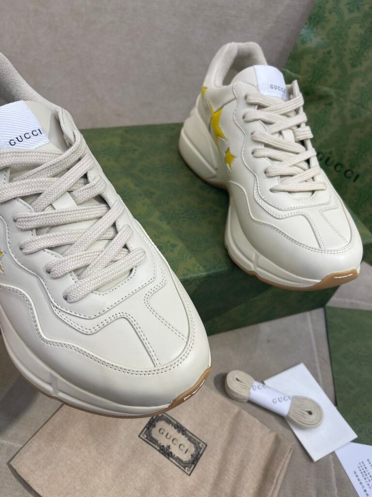 Gucci Unisex Chunky Sneakers detail image 4