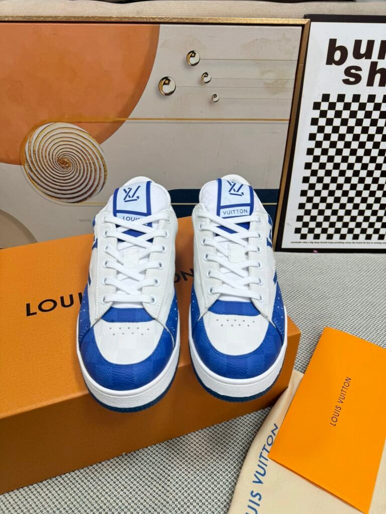 Louis Vuitton Men's White Low-Top Sneakers detail image 4