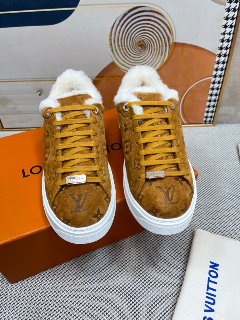 Louis Vuitton Women's Platform Sneakers detail 4