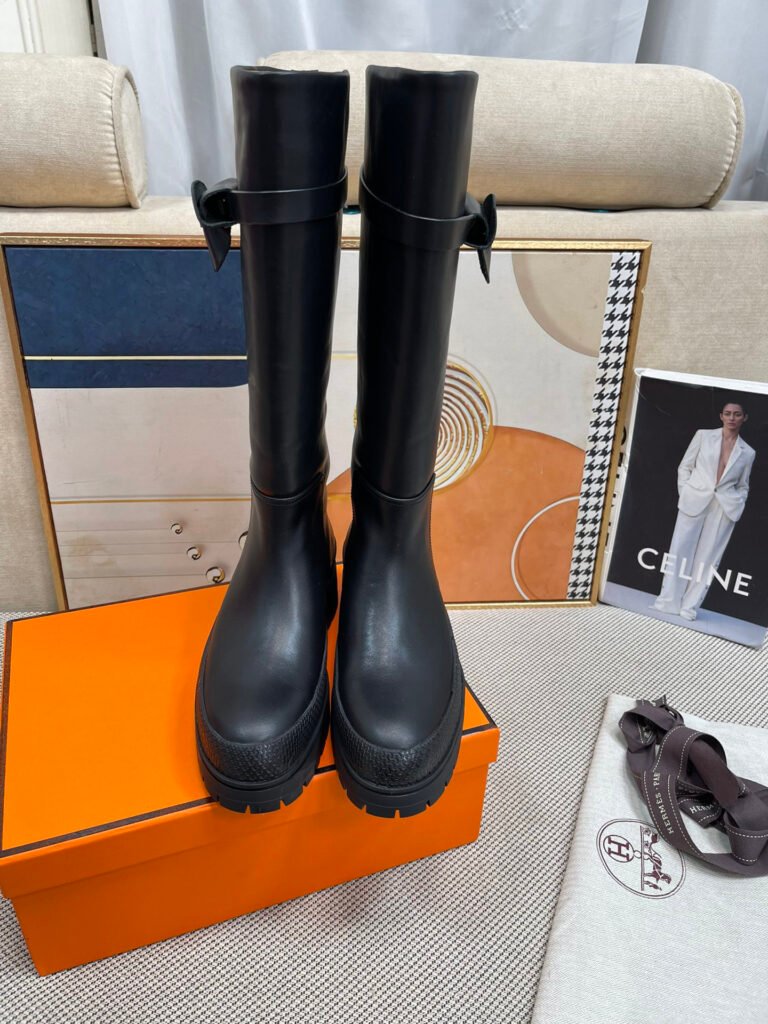Hermès Unisex Boots detail 4