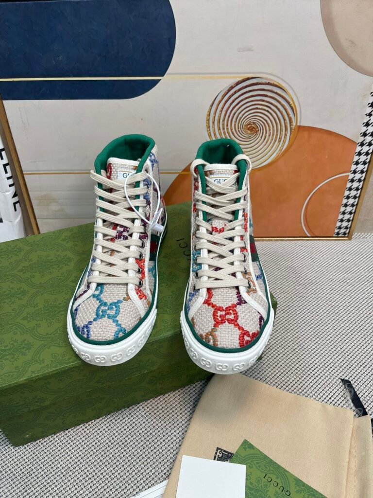 Gucci Unisex High-Top Sneakers detail 4