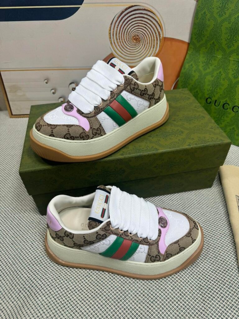Gucci Unisex Distressed Sneakers detail image 4