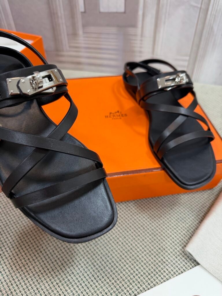 Hermès Unisex Slides detail 4