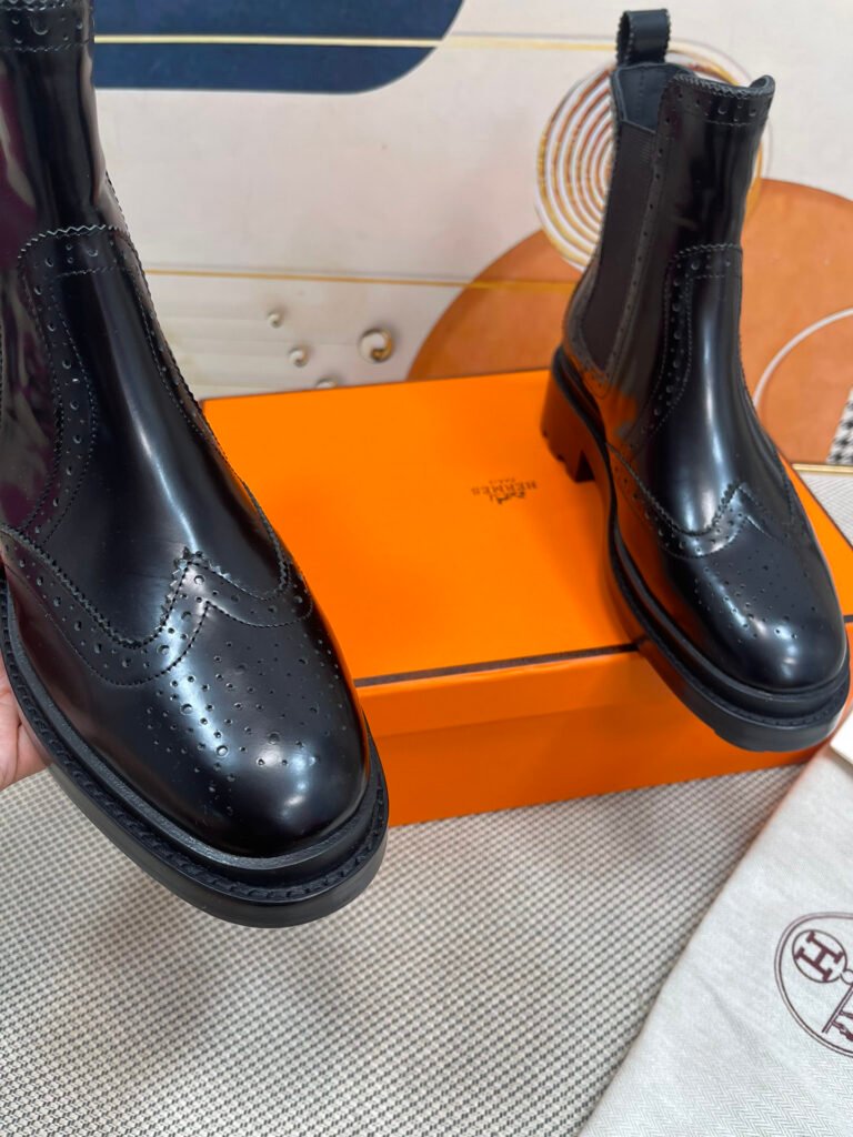 Hermès Unisex Boots detail 4