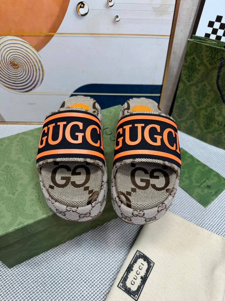 Gucci Unisex Platform Sneakers detail image 4