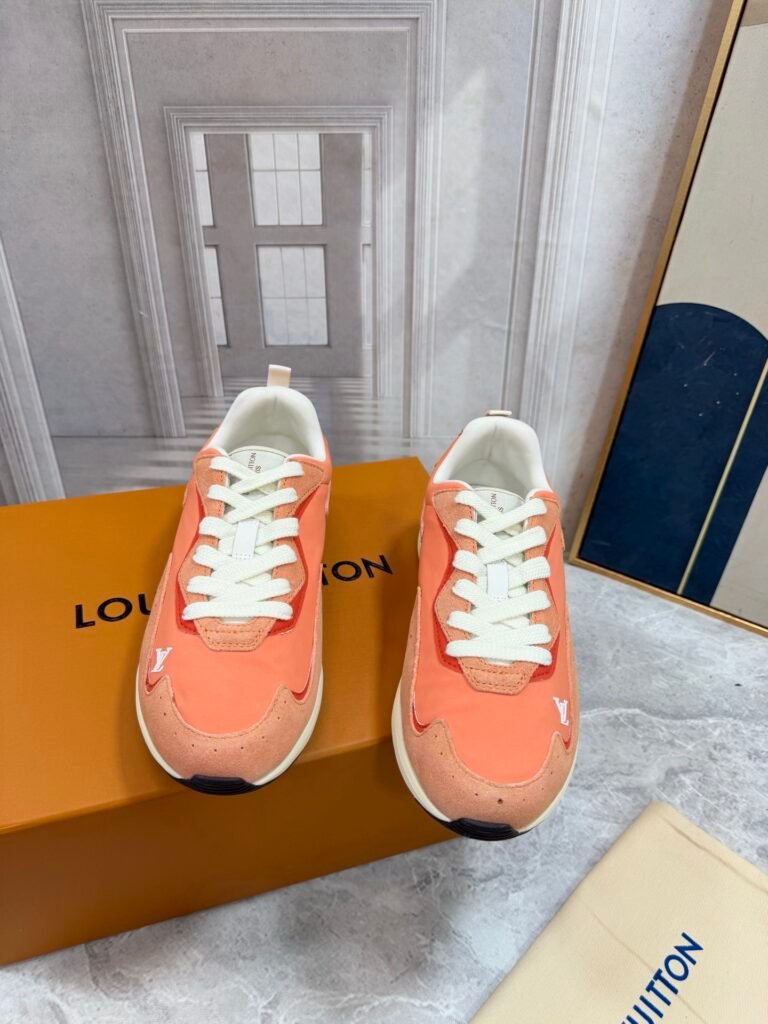 Louis Vuitton Men's Basketball Sneakers detail image 4