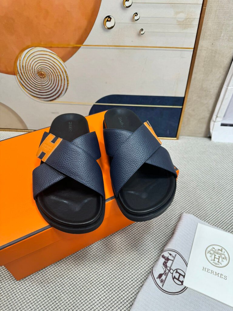 Hermès Unisex Slides detail 4