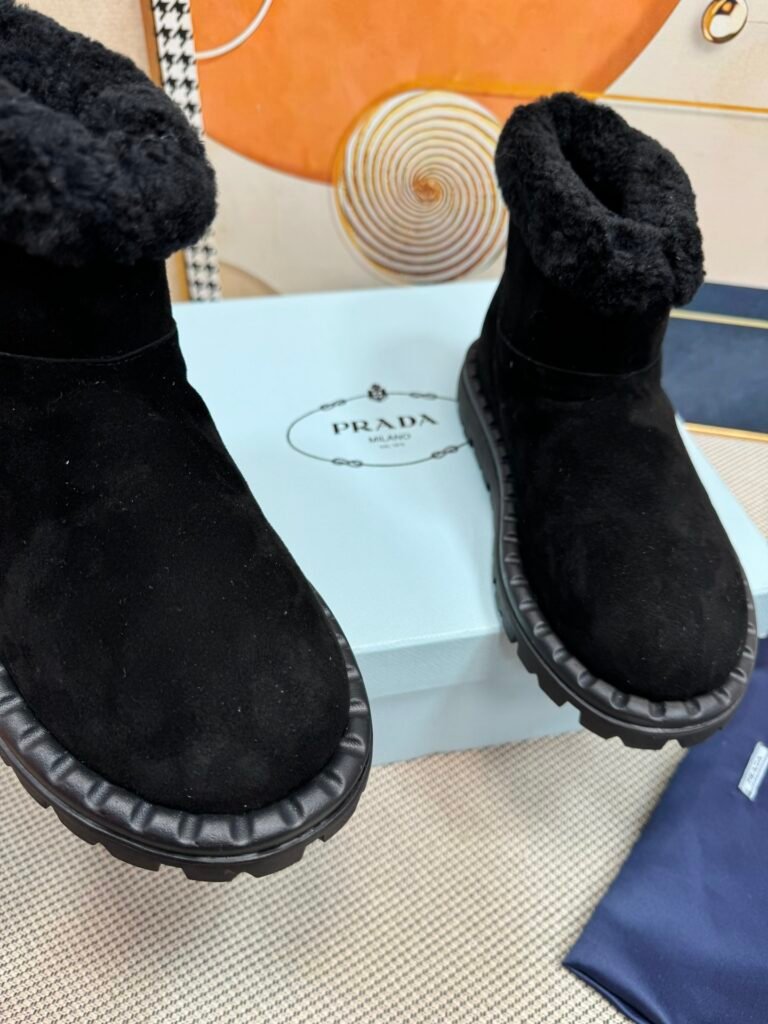 Prada Unisex Snow Boots detail 4