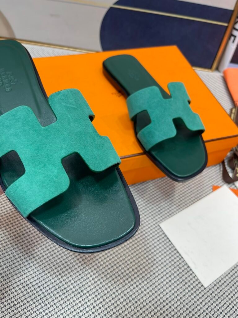 Hermès Unisex Slides detail 4